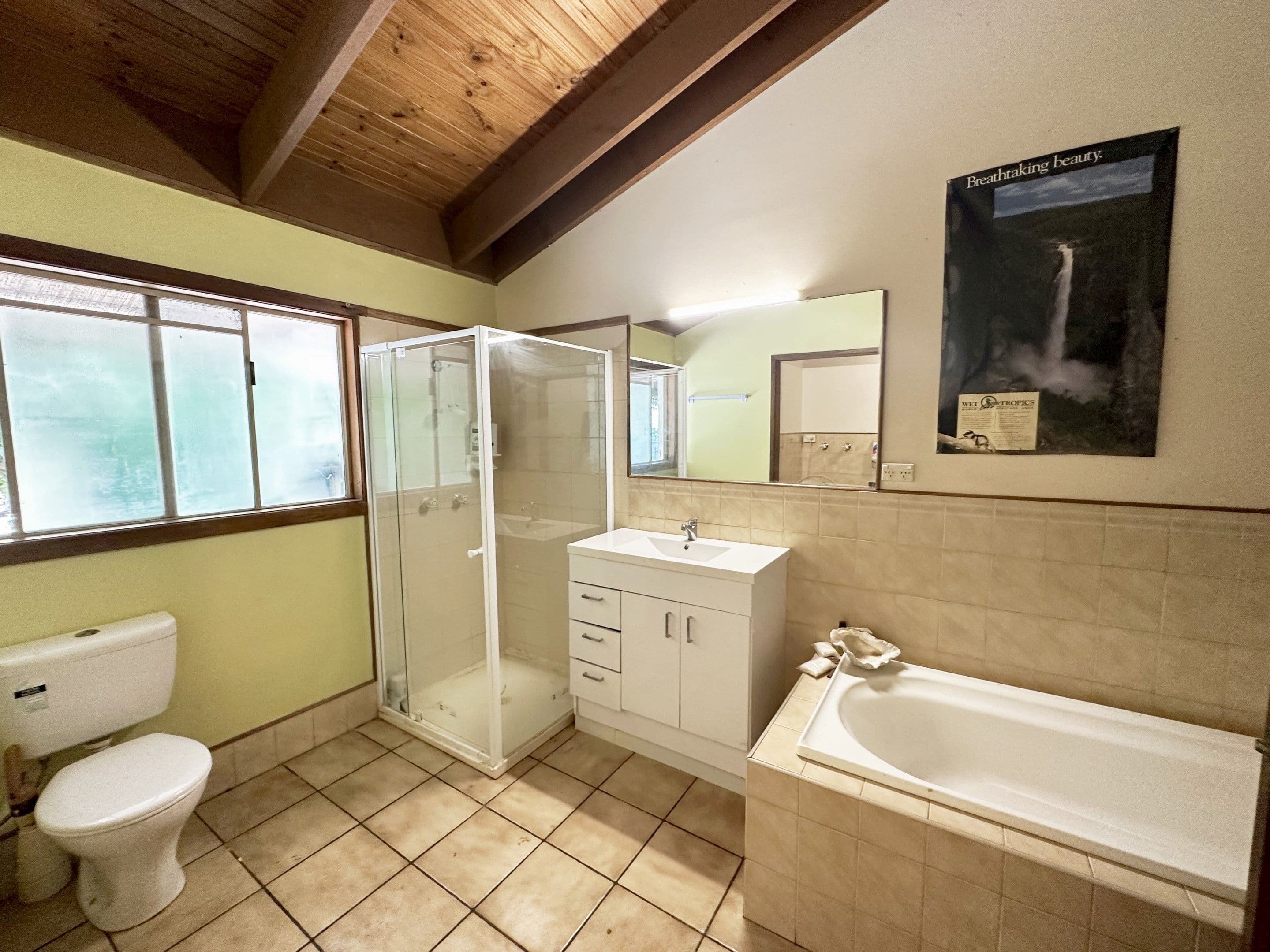 3 Seafarer Street, SOUTH MISSION QLD 4852, South Mission Beach - Thumbnail 6