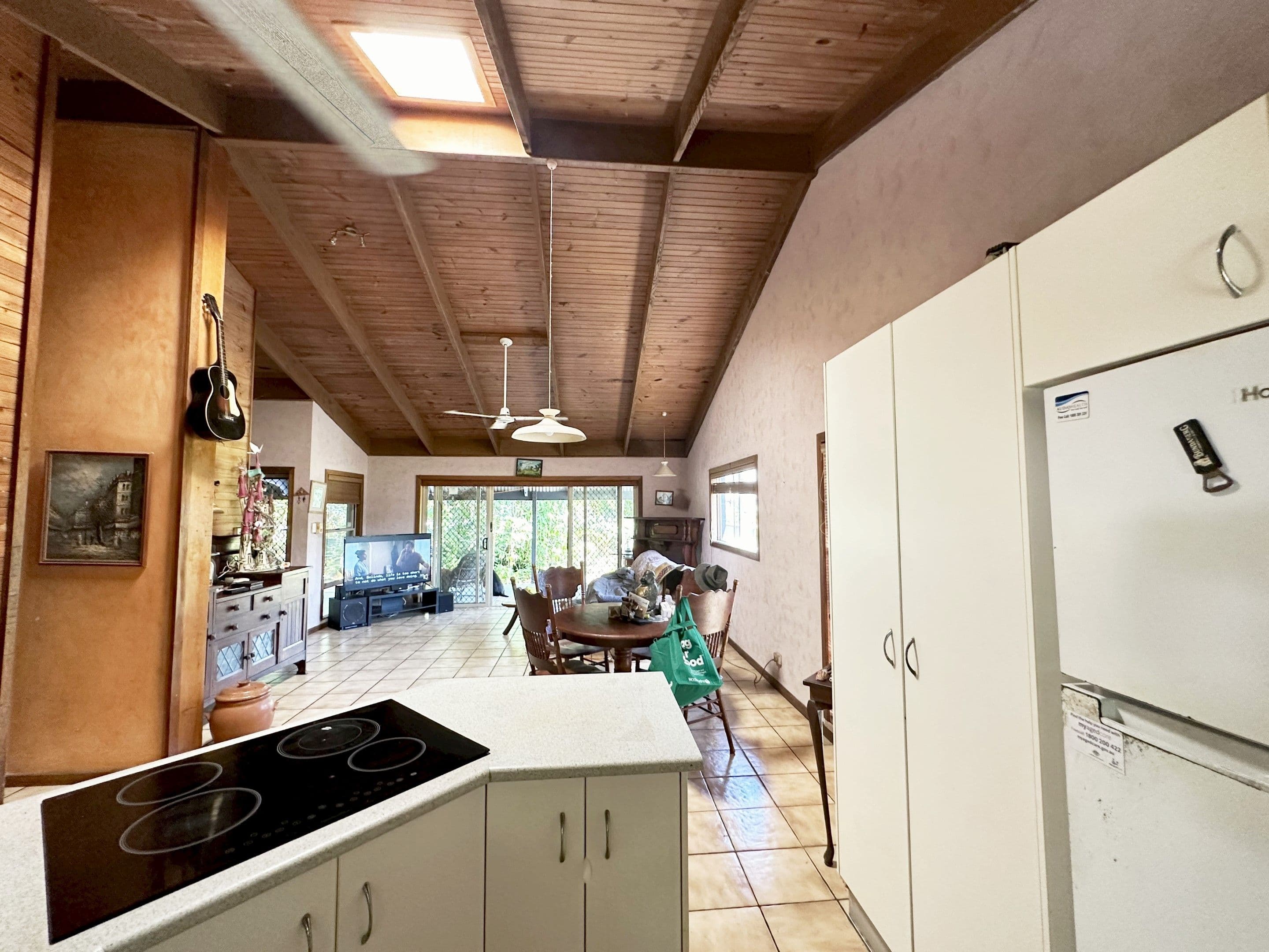3 Seafarer Street, SOUTH MISSION QLD 4852, South Mission Beach - Thumbnail 8