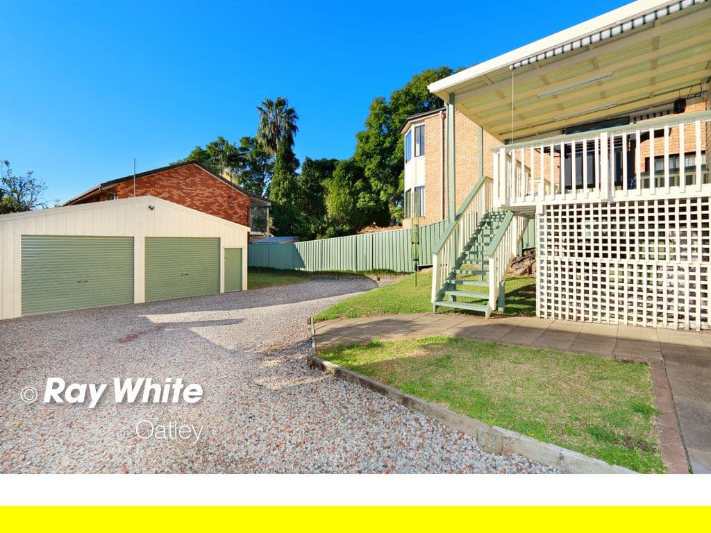 70 Henry Lawson Drive, Peakhurst - Thumbnail 2