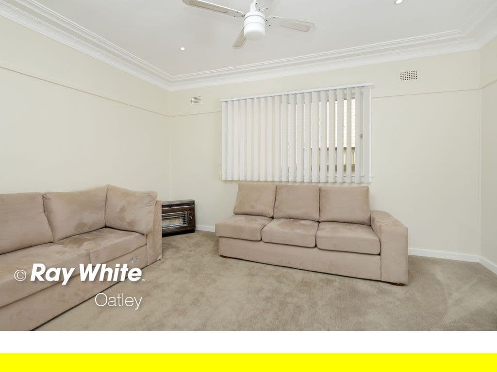 70 Henry Lawson Drive, Peakhurst - Thumbnail 5