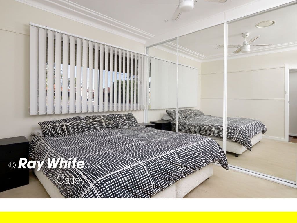 70 Henry Lawson Drive, Peakhurst - Thumbnail 6