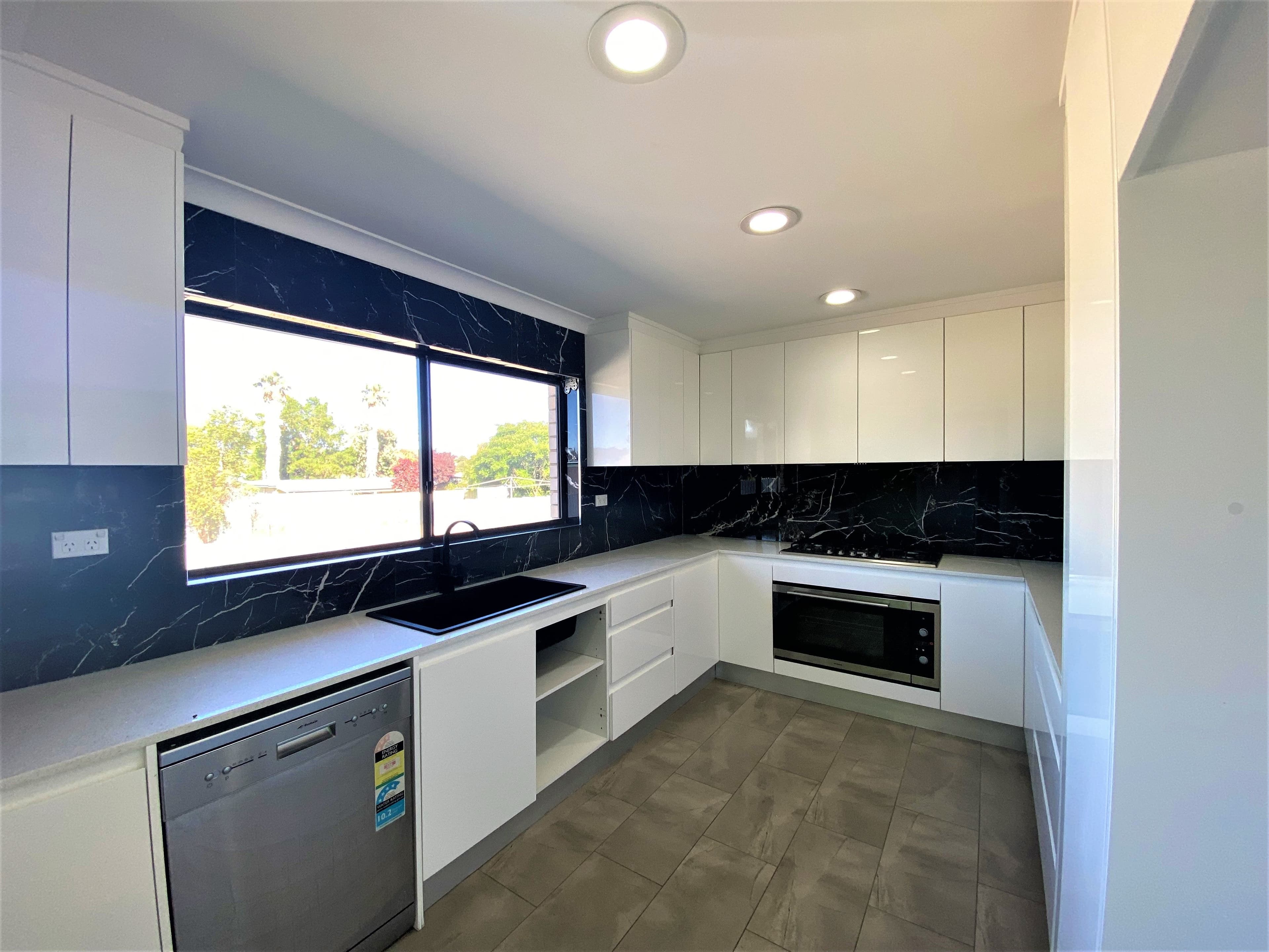 61 Lachlan Street, Young NSW 2594, Young - Thumbnail 3