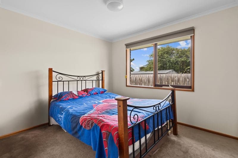 1 Lorraine Court, Pakenham - Thumbnail 8
