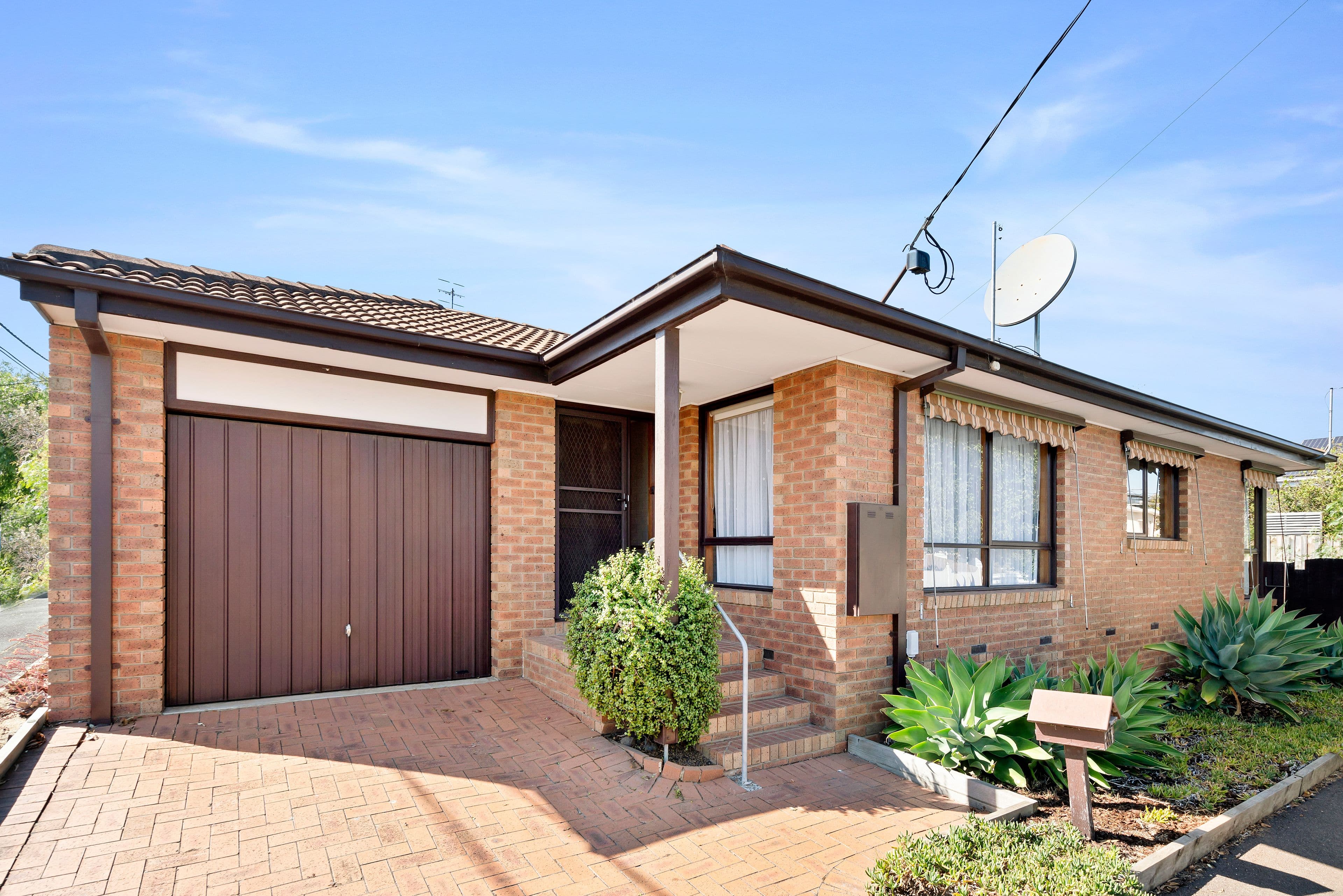 31 Buninyong Street, Yarraville VIC 3013, Yarraville - Image 1