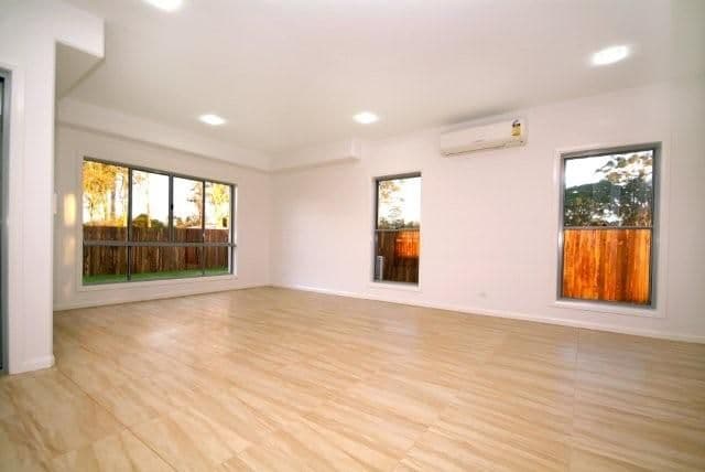 66 Wood Drive, MIDDLE RIDGE QLD 4350, Middle Ridge - Thumbnail 4