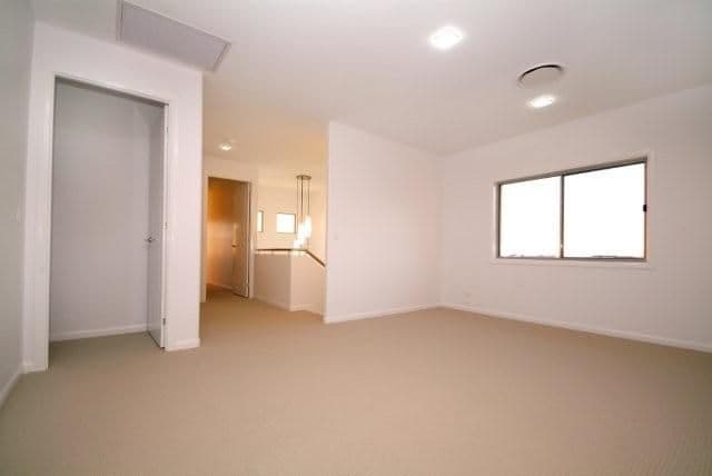 66 Wood Drive, MIDDLE RIDGE QLD 4350, Middle Ridge - Thumbnail 8