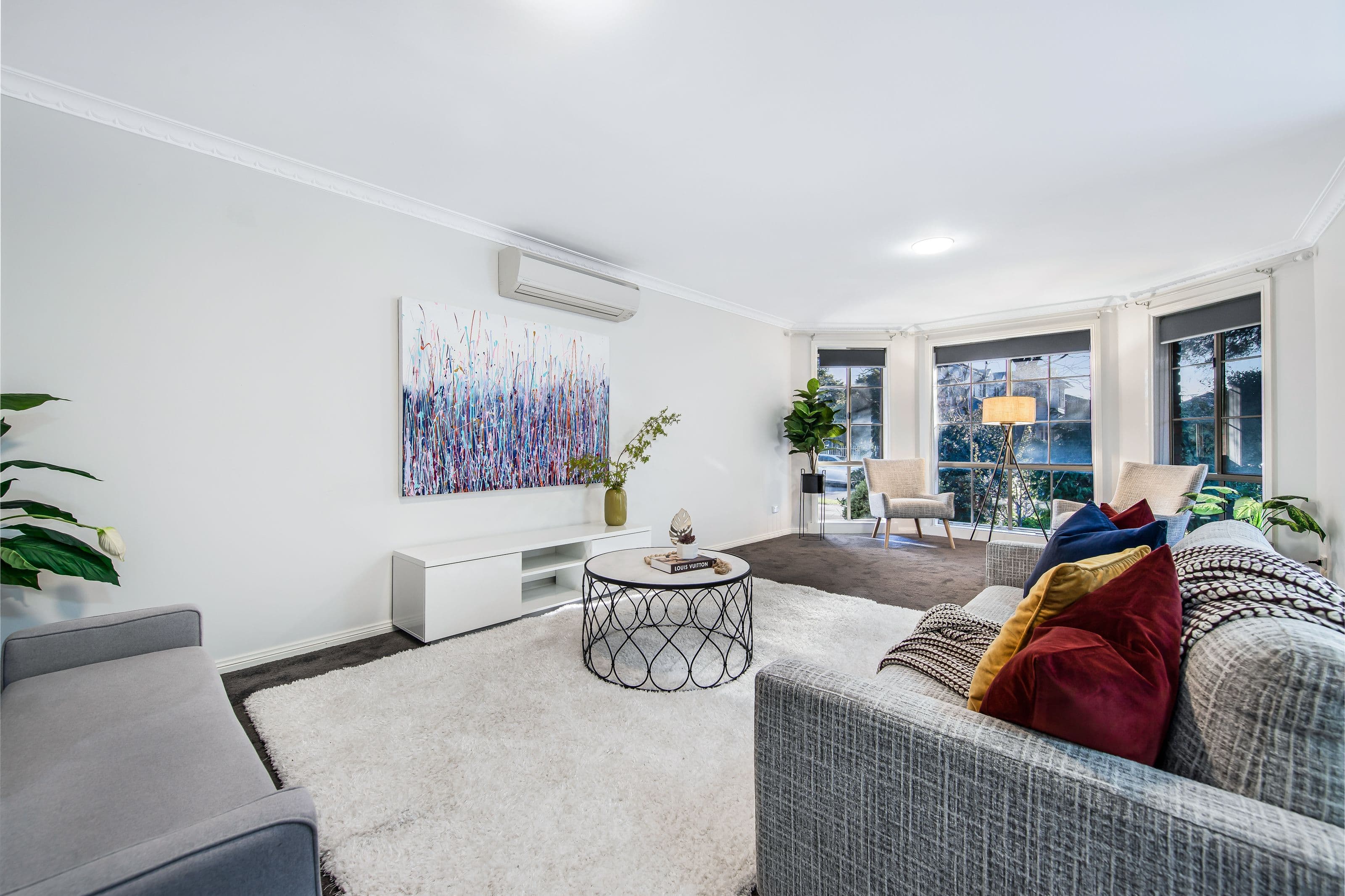 4 Myers Avenue, Glen Waverley VIC 3150, Glen Waverley - Thumbnail 2