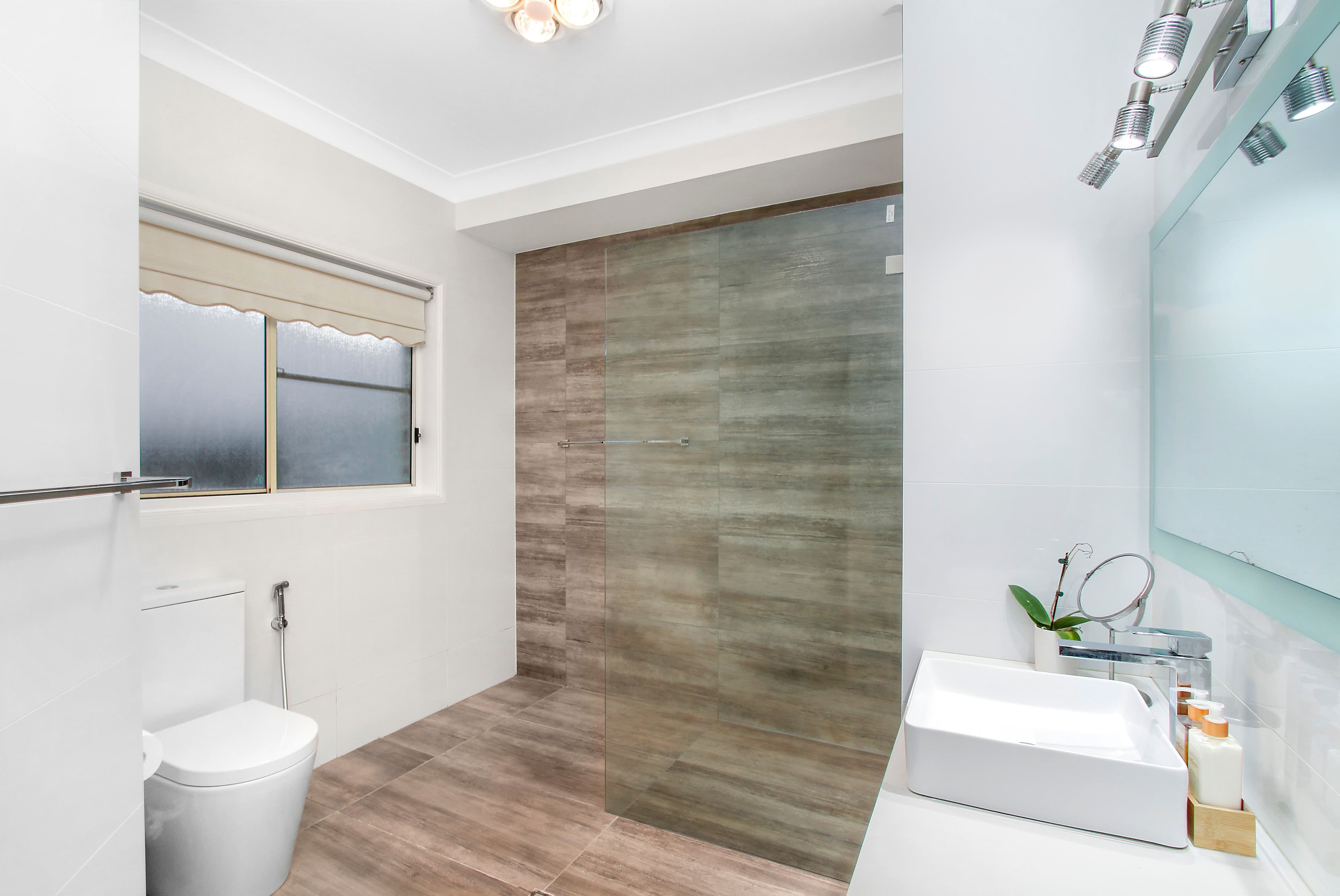 5 Meredith Way, Cecil Hills NSW 2171, Cecil Hills - Thumbnail 5
