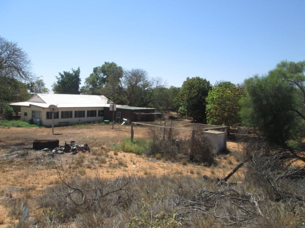 83 North River Road, Carnarvon WA 6701, Carnarvon - Thumbnail 2