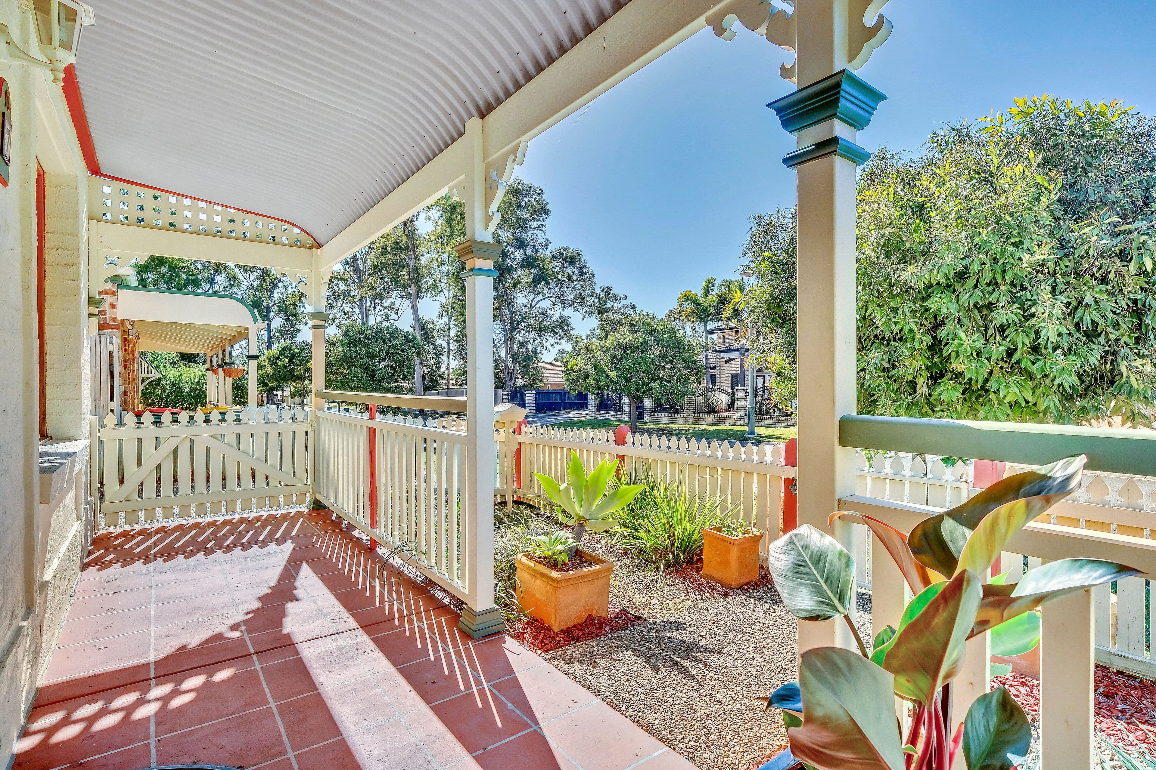 7 CHELSEA Place, Forest Lake QLD 4078, Forest Lake - Thumbnail 3