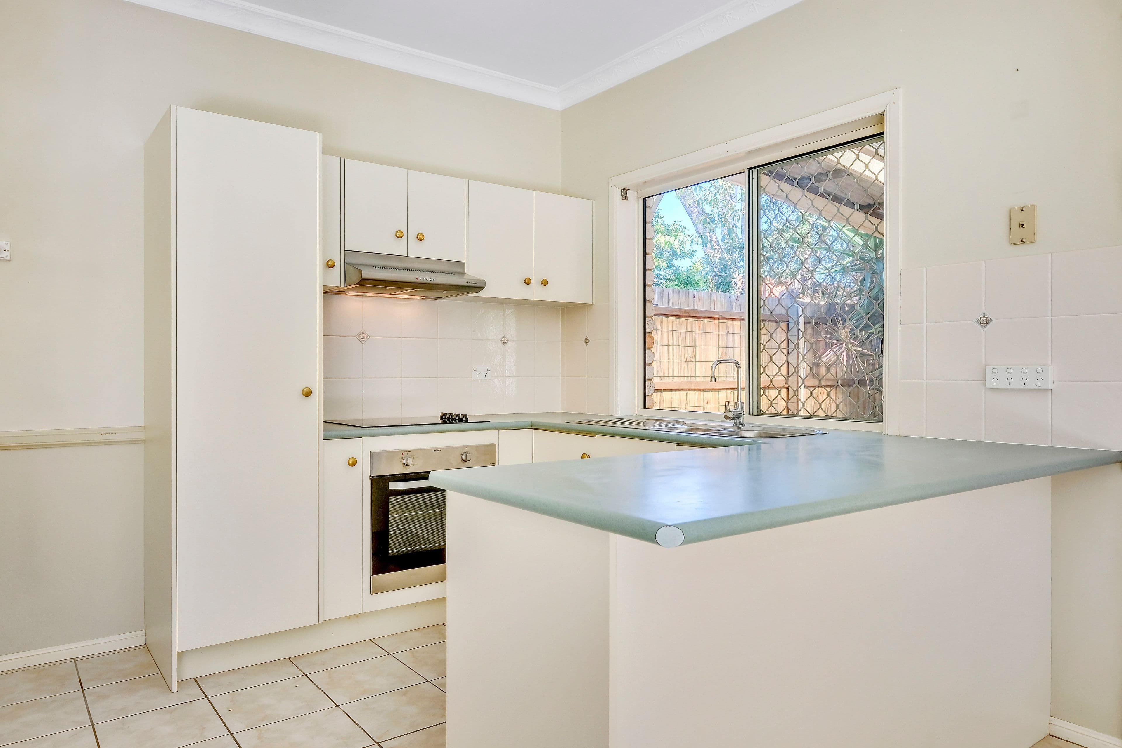 7 CHELSEA Place, Forest Lake QLD 4078, Forest Lake - Thumbnail 7