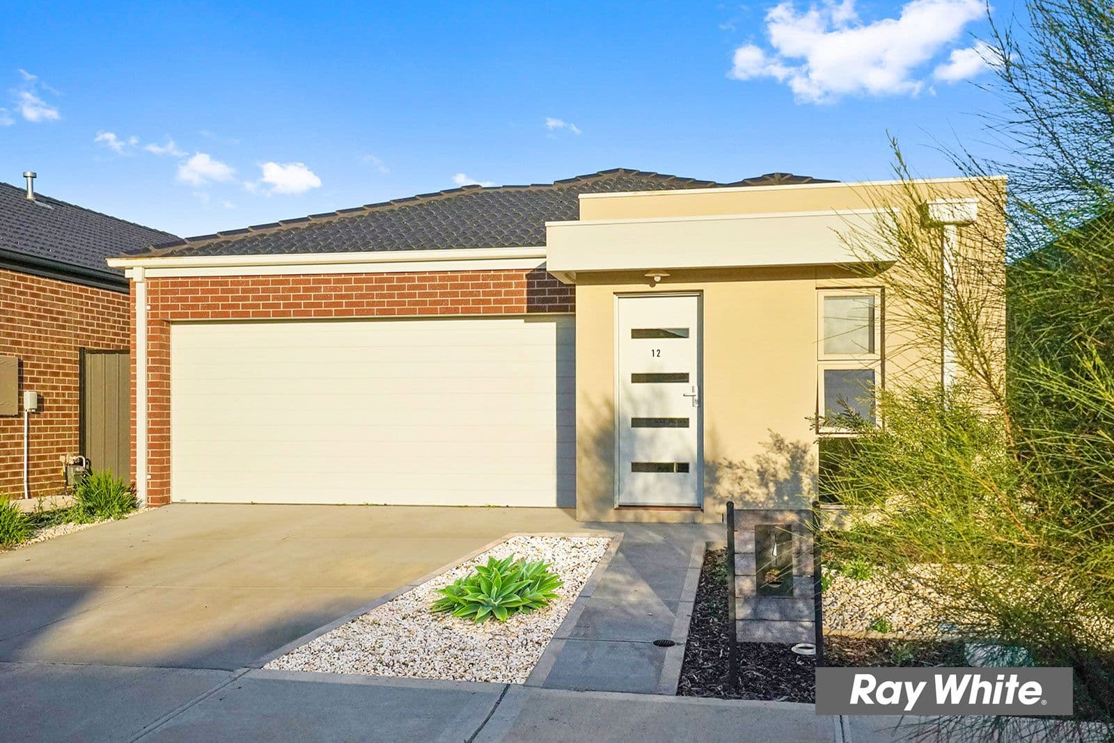 12 Barnsley Street, TRUGANINA VIC 3029, Truganina - Thumbnail 4