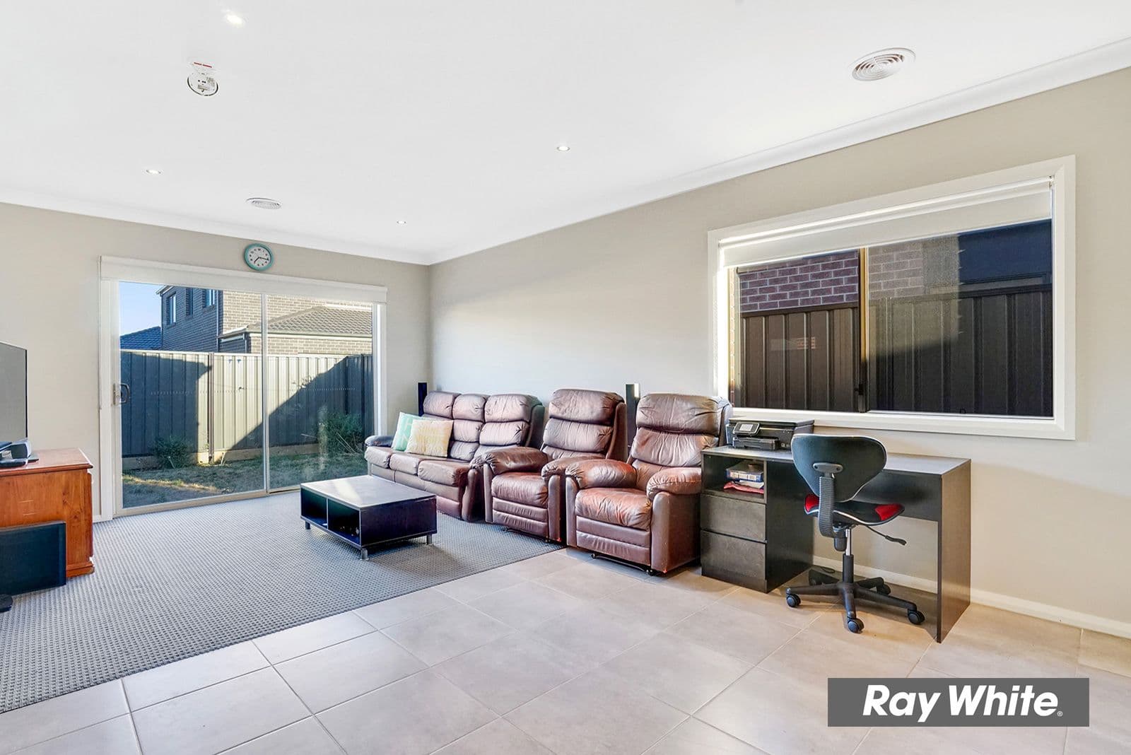 12 Barnsley Street, TRUGANINA VIC 3029, Truganina - Thumbnail 6