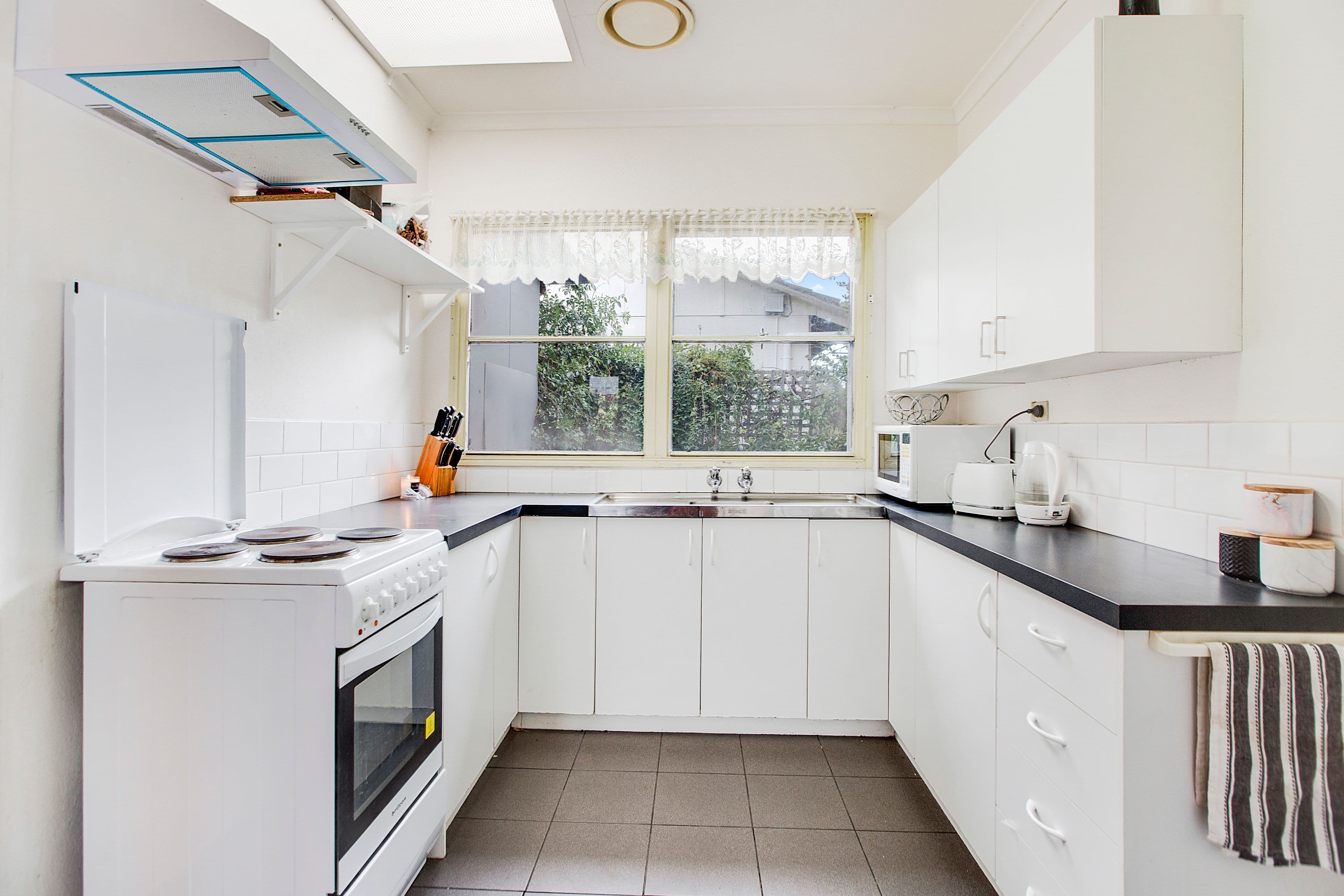 13 Radiata Street, Frankston North VIC 3200, Frankston North - Thumbnail 4