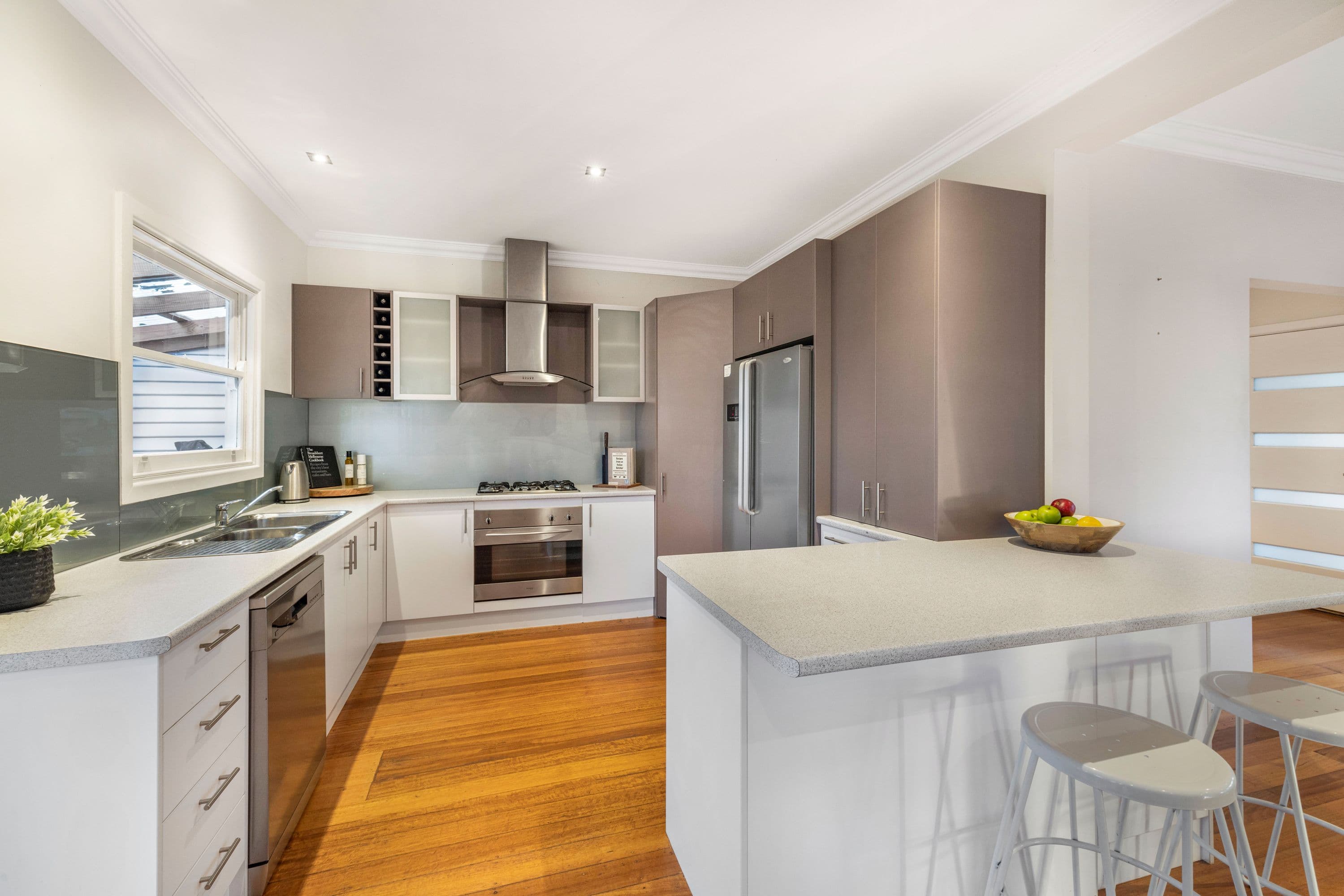 48 Pakenham Road, Pakenham VIC 3810, Pakenham - Thumbnail 3