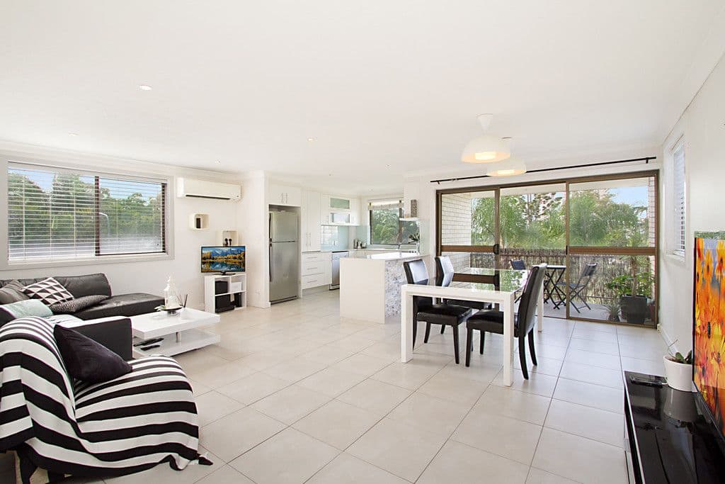 12 'Palm Trees' 16 St Kilda Avenue, Broadbeach QLD 4218, Broadbeach - Thumbnail 2