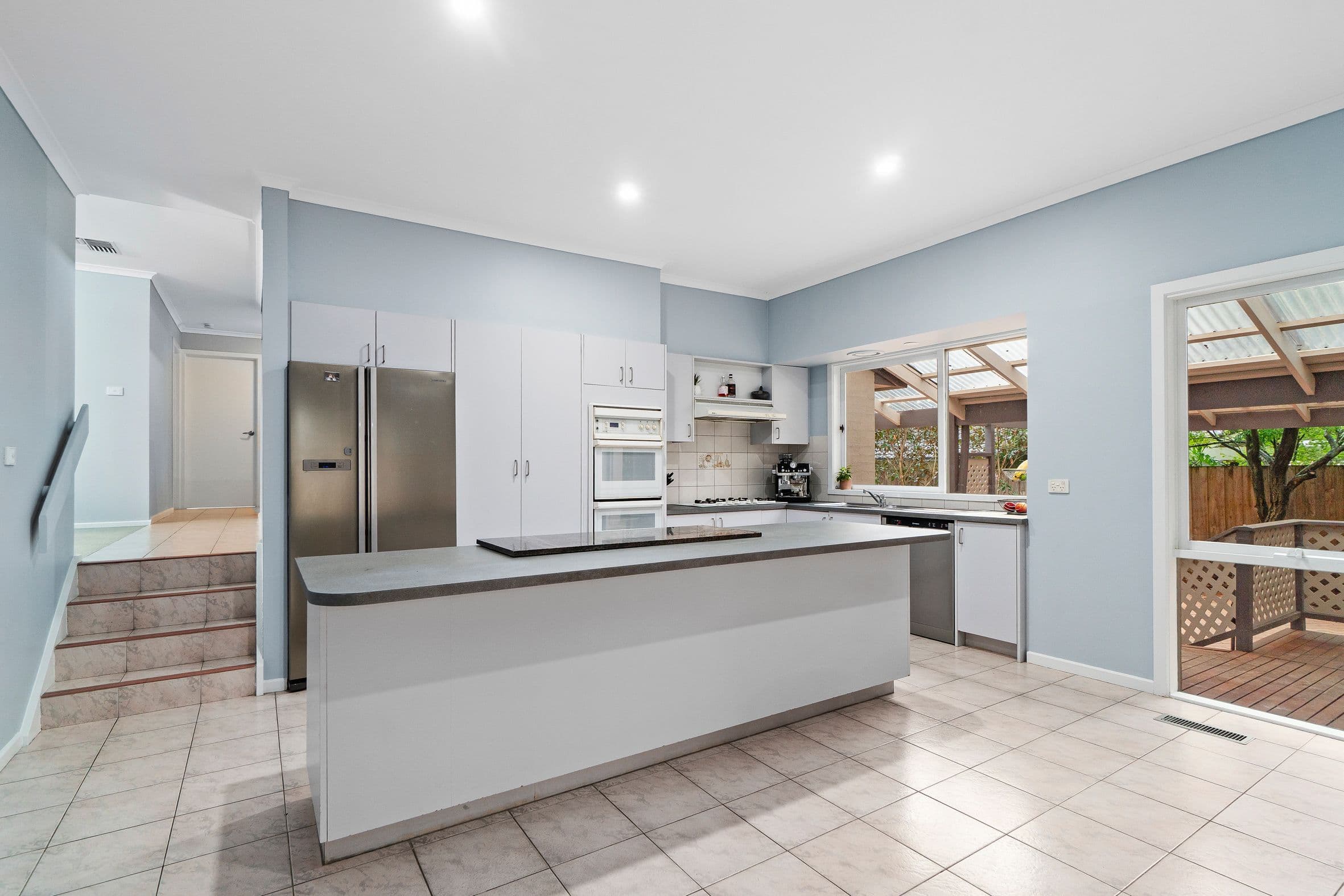 65 Maxine Drive, SAINT HELENA VIC 3088, St Helena - Thumbnail 3