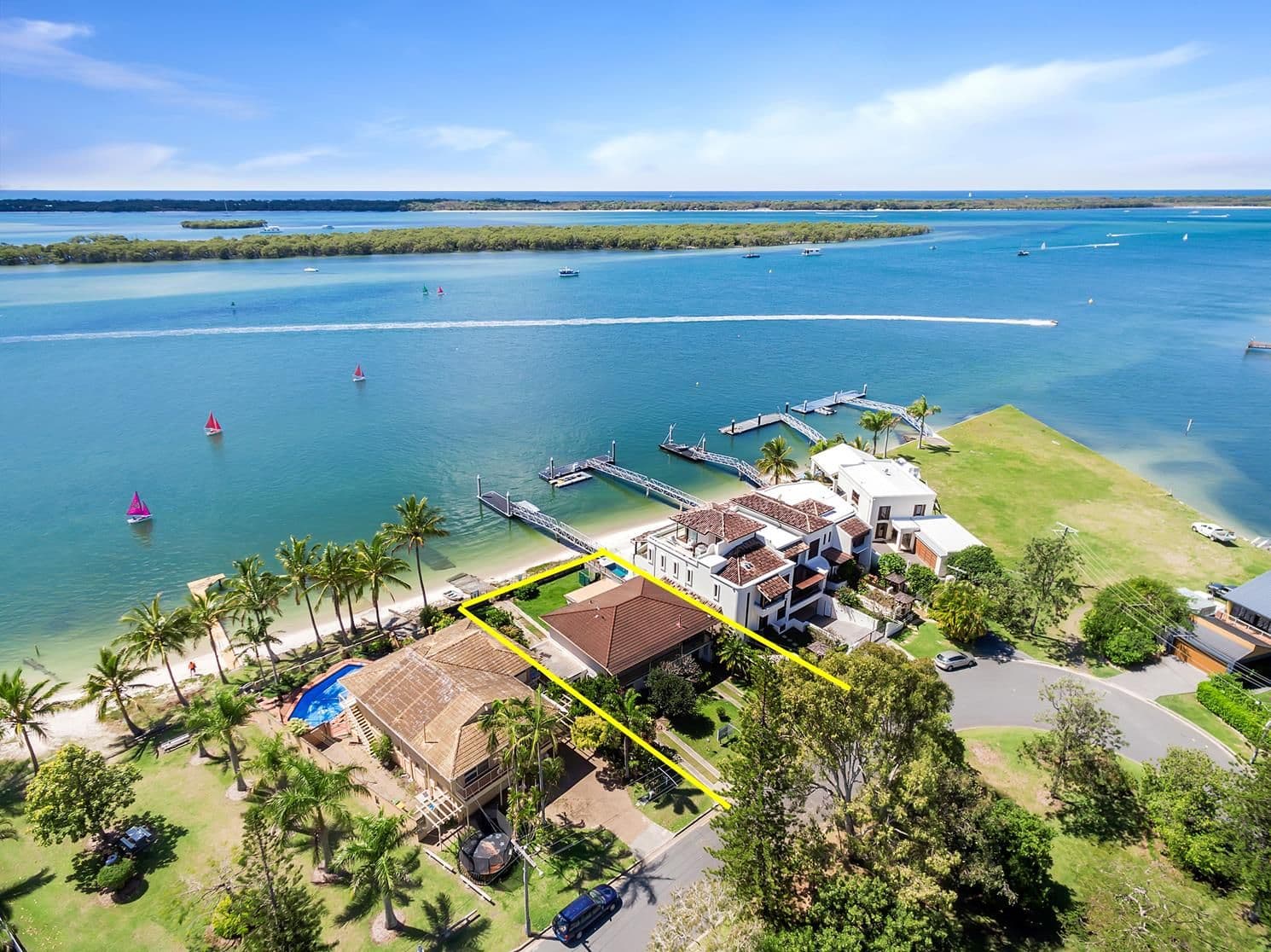 4 Poinsettia Avenue, Runaway Bay QLD 4216, Runaway Bay - Image 1