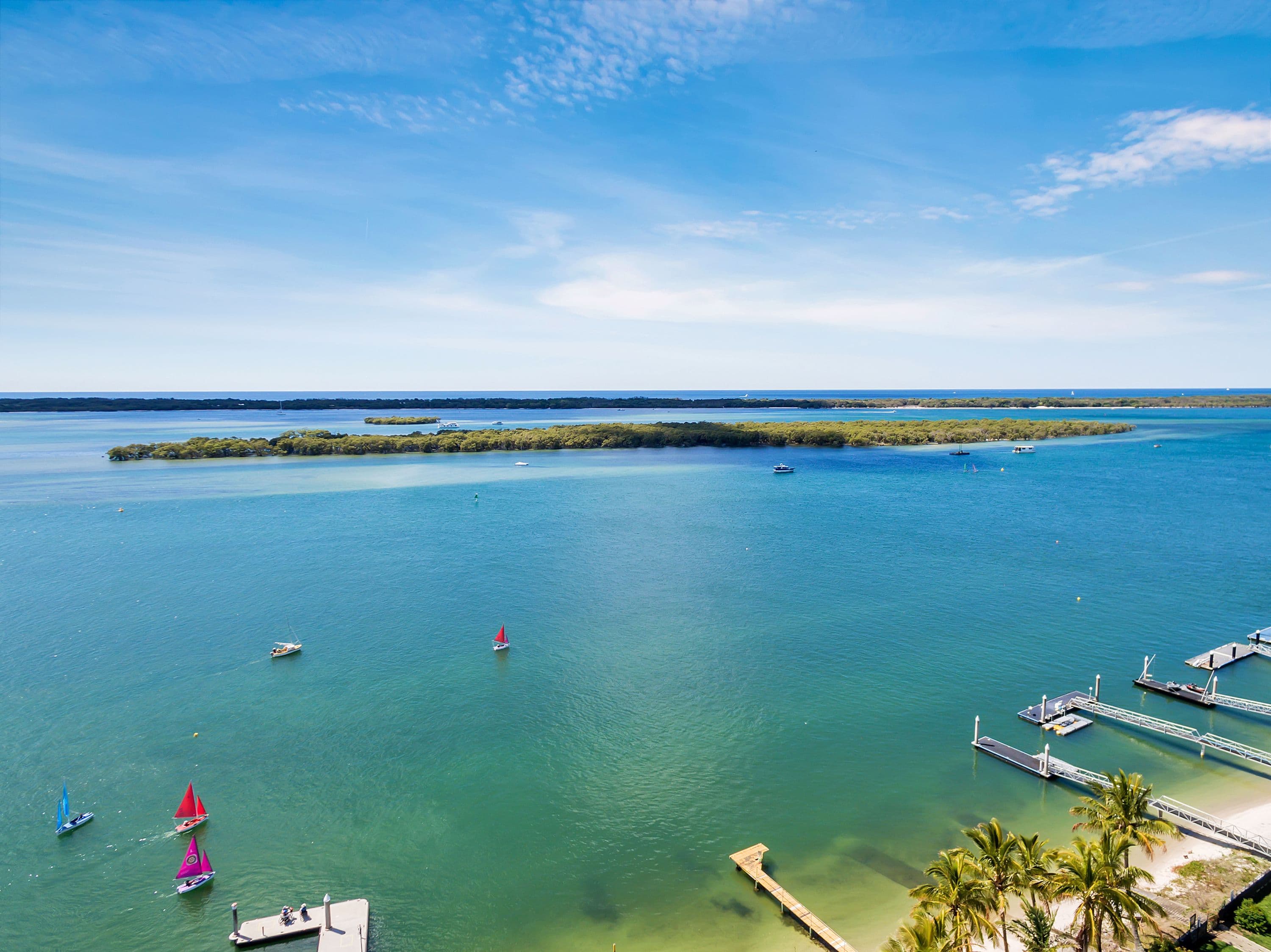 4 Poinsettia Avenue, Runaway Bay QLD 4216, Runaway Bay - Thumbnail 8