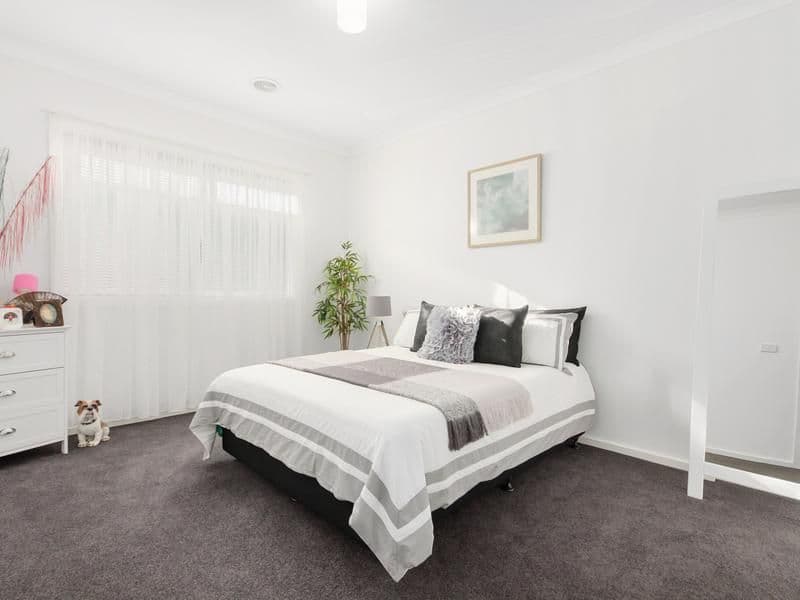 17 Golden Avenue, Warragul VIC 3820, Warragul - Thumbnail 5