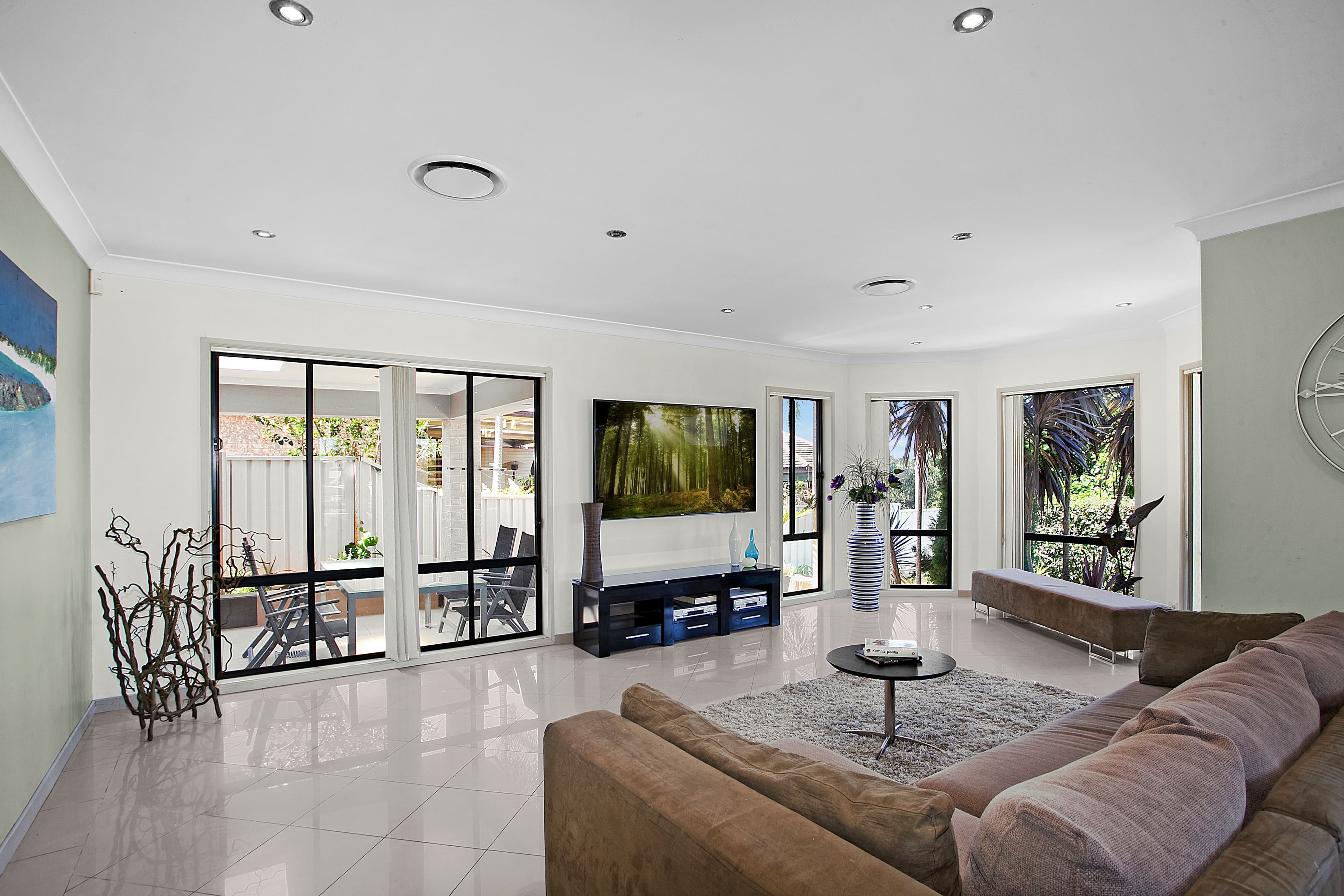 36 Wearne Road, Bonnyrigg - Thumbnail 2