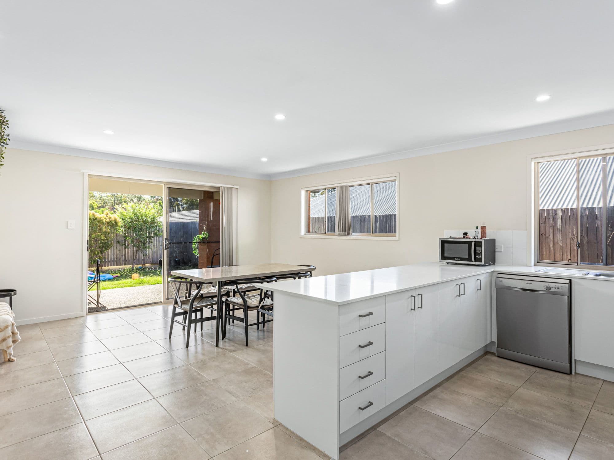 28 Steves Way, Coomera QLD 4209, Coomera - Thumbnail 2