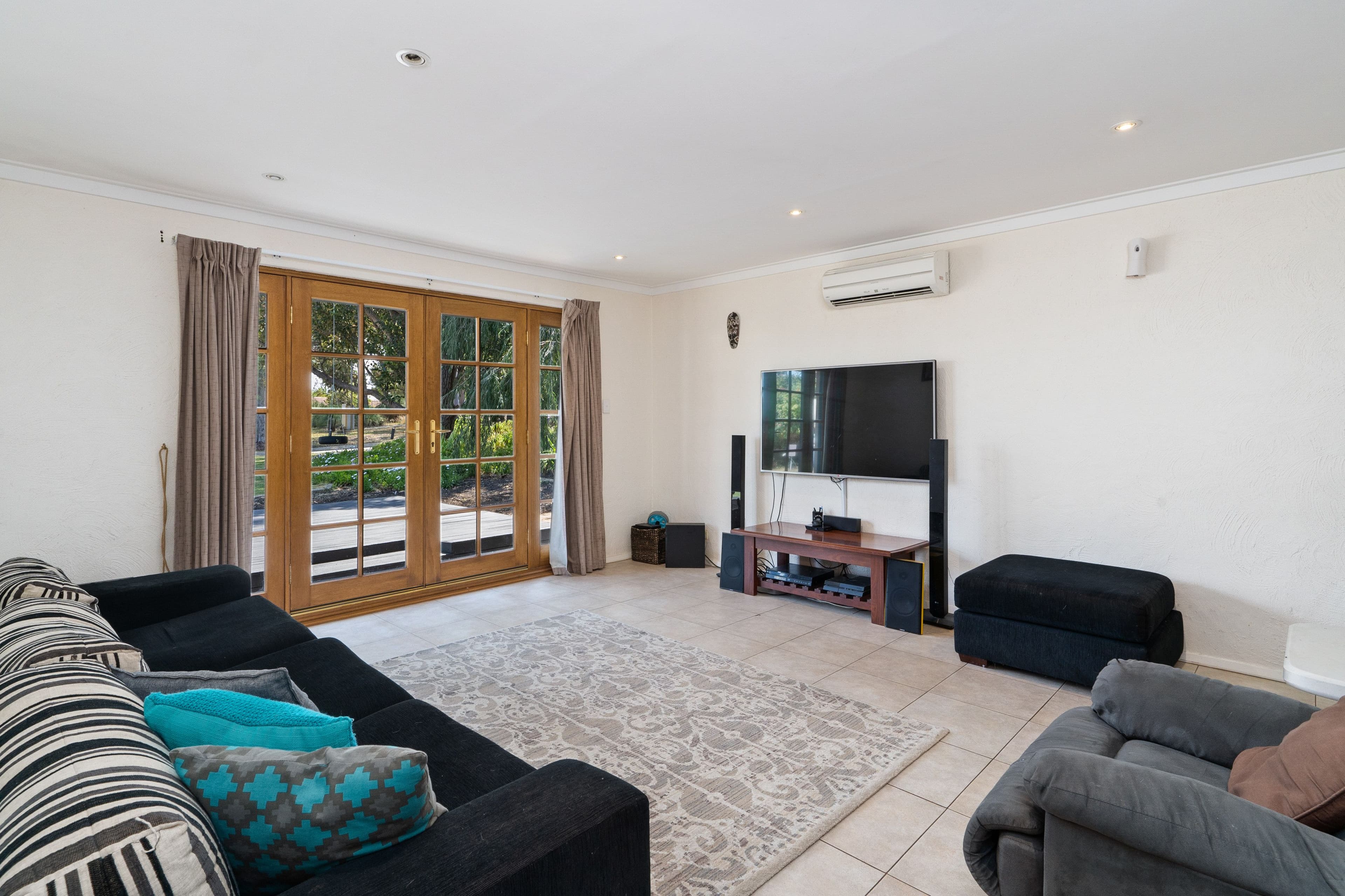 24 Shiel Way, Hamersley WA 6022, Hamersley - Thumbnail 3