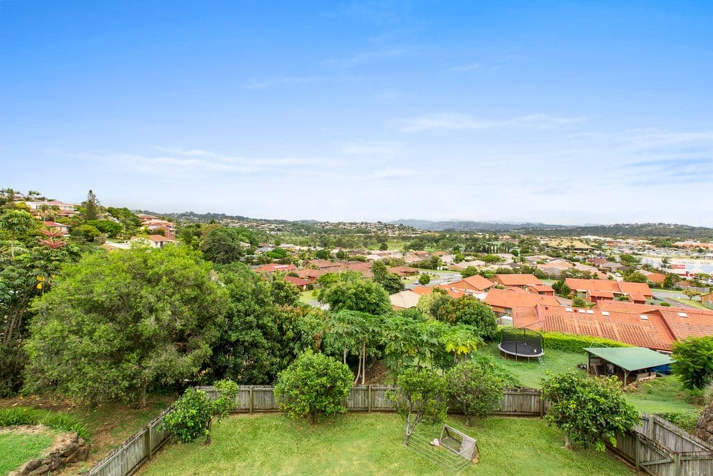 17 St Andrews Way, Banora Point - Thumbnail 5