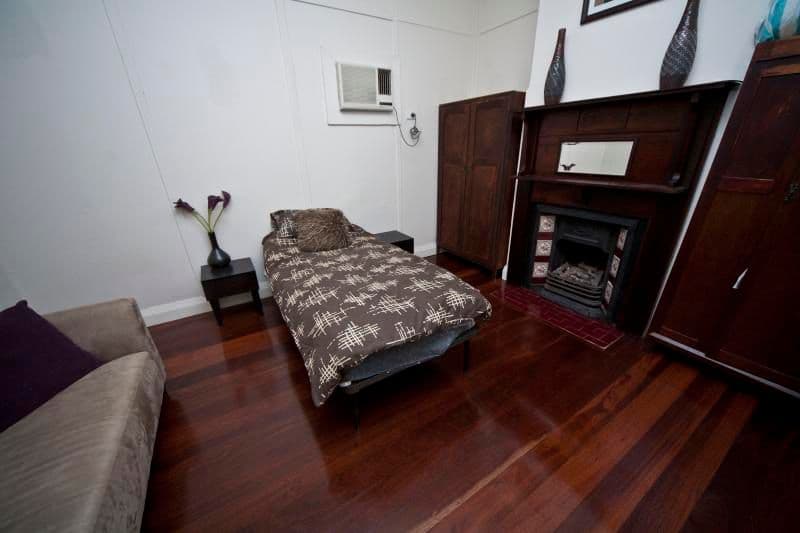 30 Saleham Street, LATHLAIN WA 6100, Lathlain - Thumbnail 4