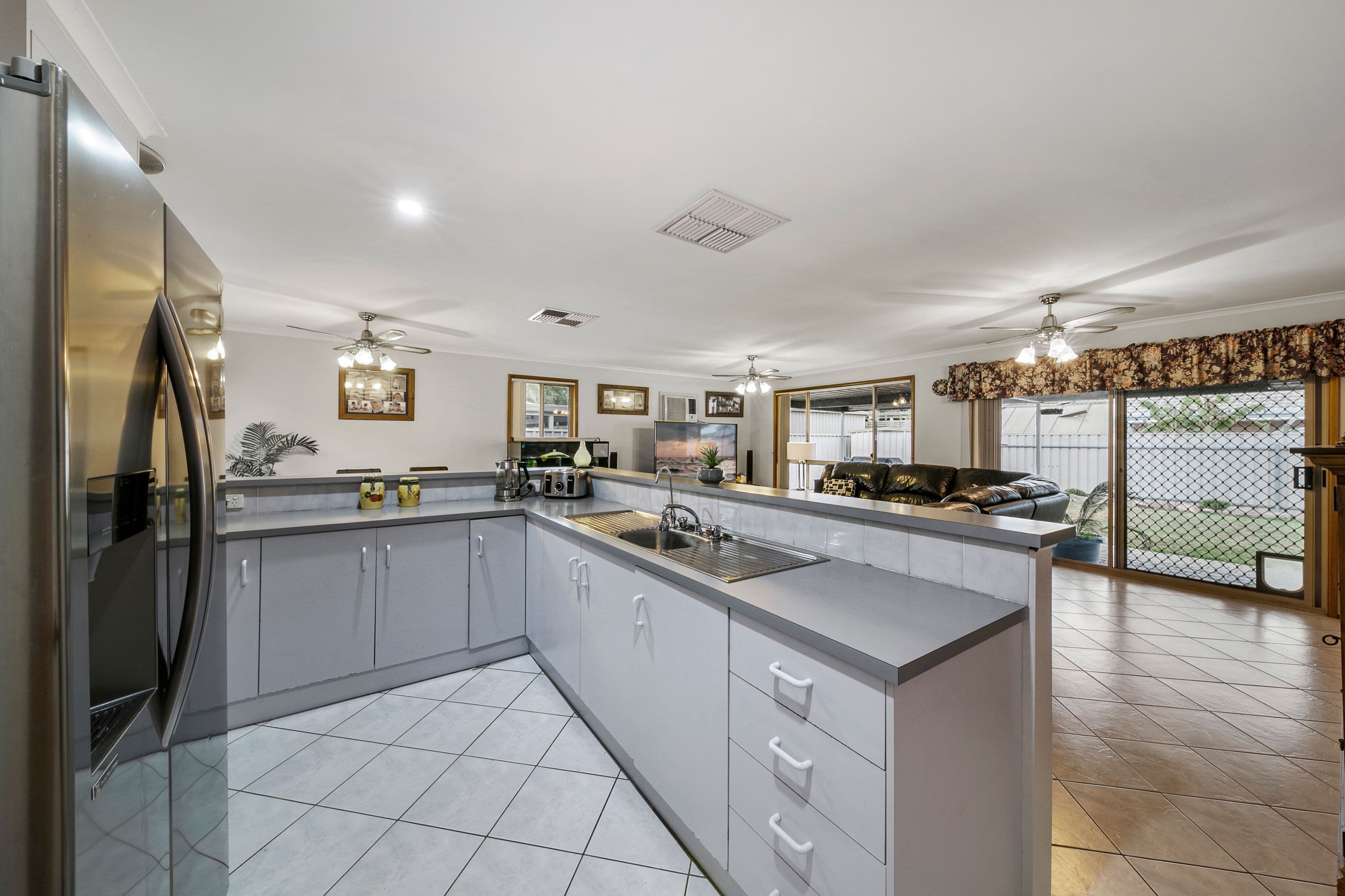 12 Cabernet Court, Burton SA 5110, Burton - Thumbnail 2