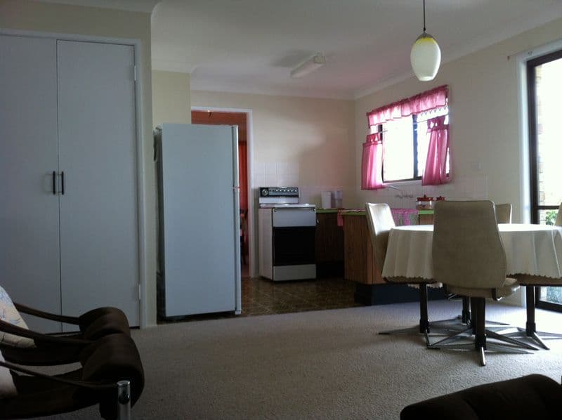 9 Hillsdale Street, STRATHPINE QLD 4500, Strathpine - Thumbnail 4