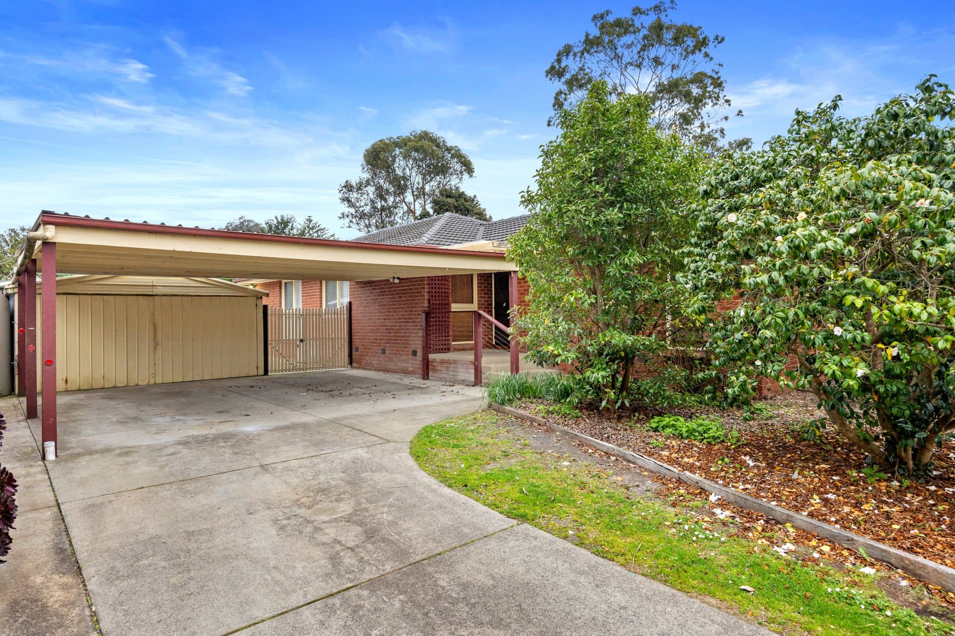 13 Rozelle Avenue, Ringwood East - Thumbnail 2