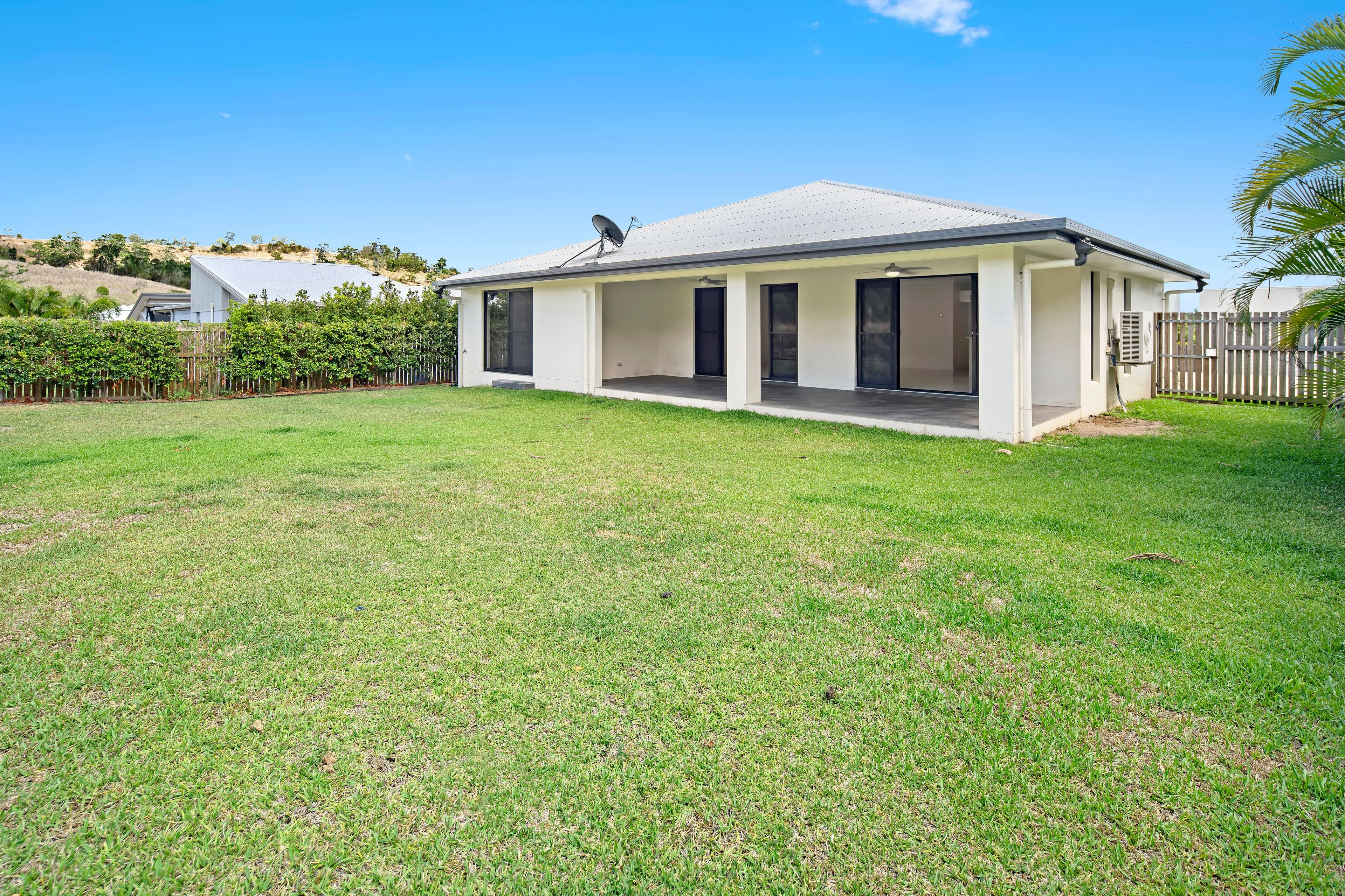53 Endeavour Circuit, Cannonvale QLD 4802, Cannonvale - Thumbnail 2