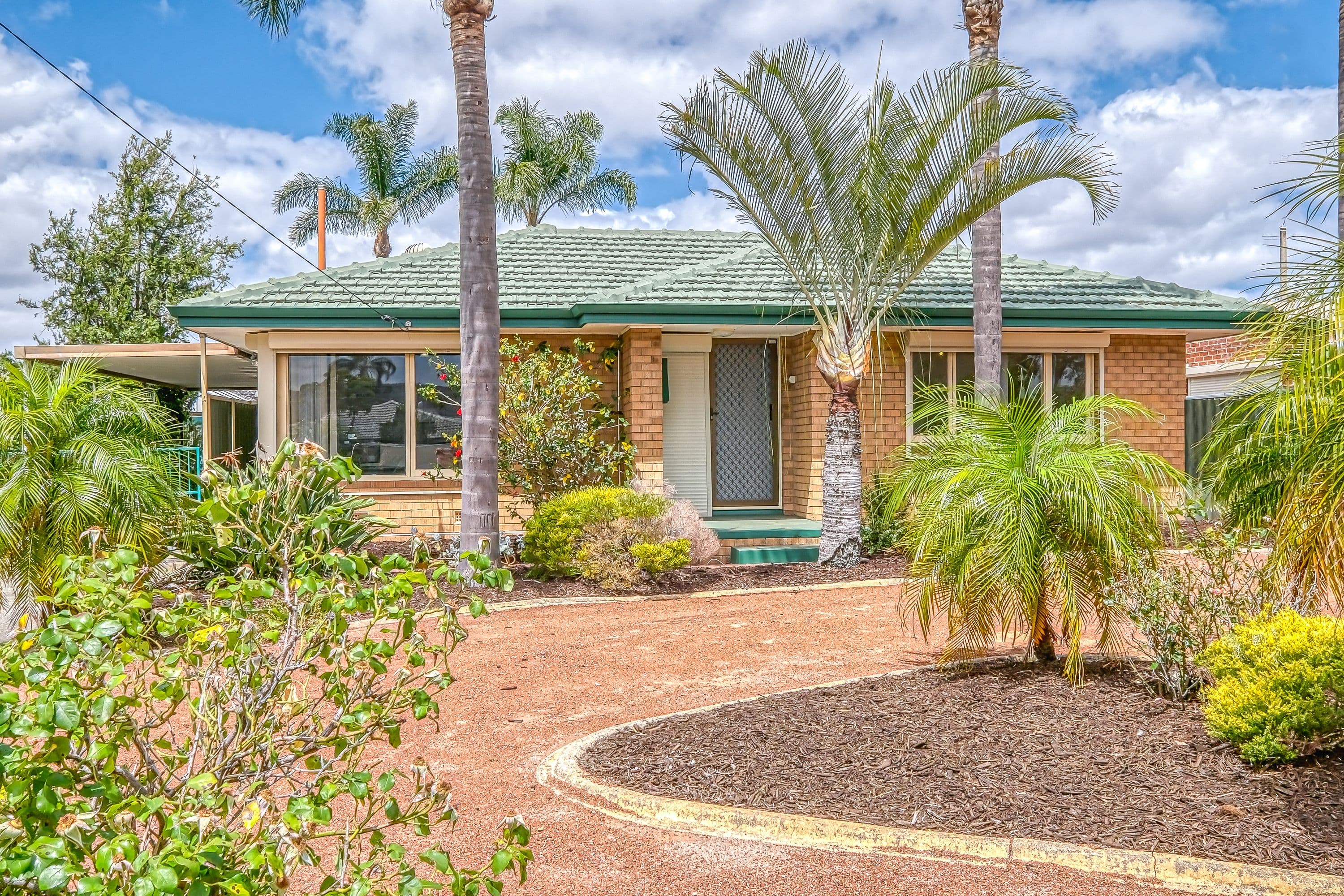35 Willowmead Way, Kelmscott WA 6111, Kelmscott - Image 1