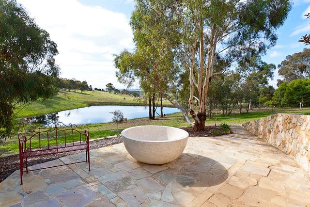 112 Goolabri Drive, SUTTON NSW 2620, Sutton - Thumbnail 2