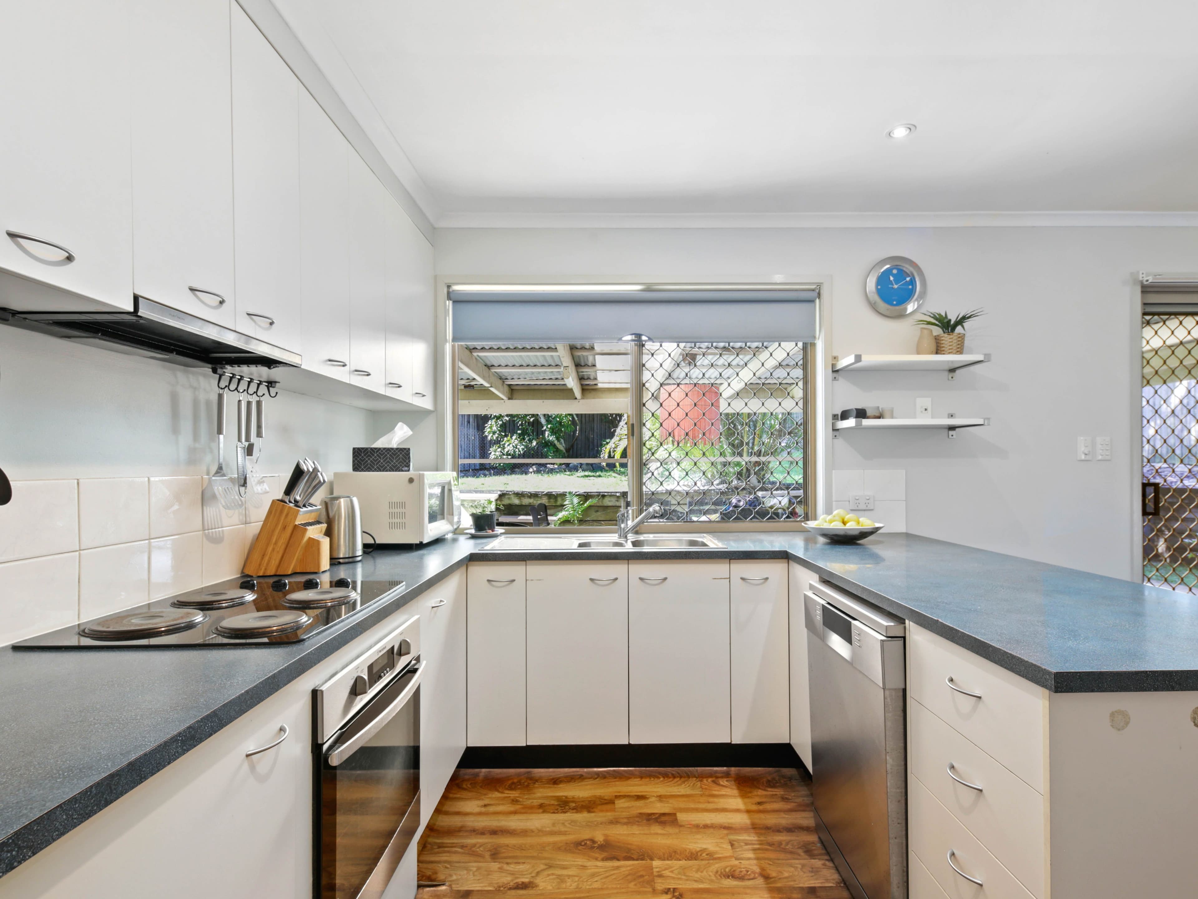 18 Natone Court, Edens Landing QLD 4207, Edens Landing - Thumbnail 5