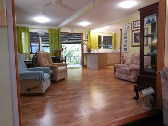 22 Leichhardt Street, FORREST BEACH QLD 4850, Forrest Beach - Thumbnail 2