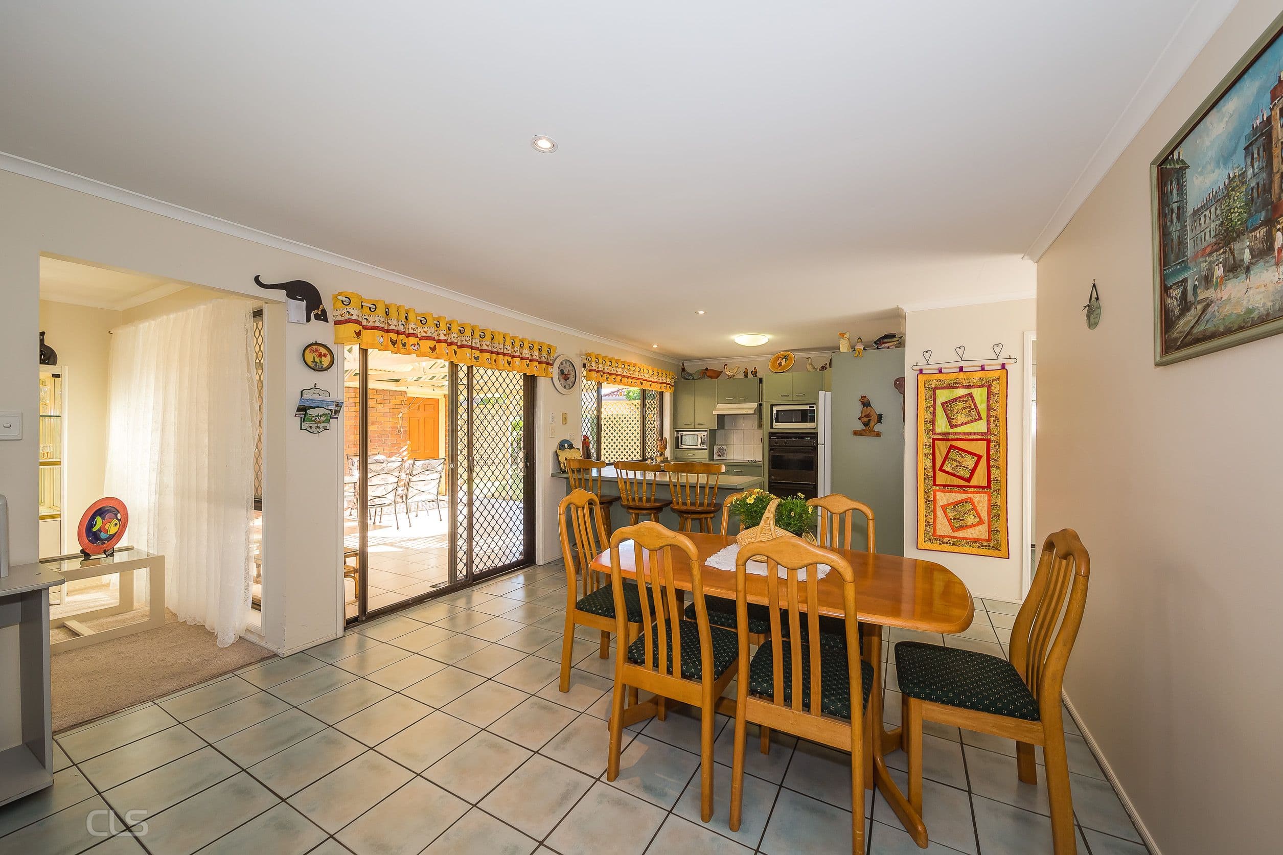 6 Lachlan Crescent, Sandstone Point QLD 4511, Sandstone Point - Thumbnail 3