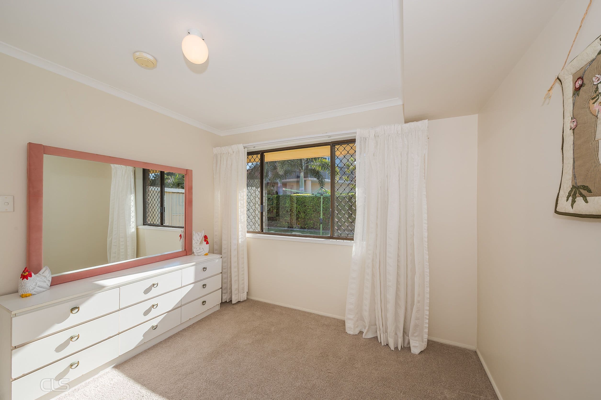 6 Lachlan Crescent, Sandstone Point QLD 4511, Sandstone Point - Thumbnail 5