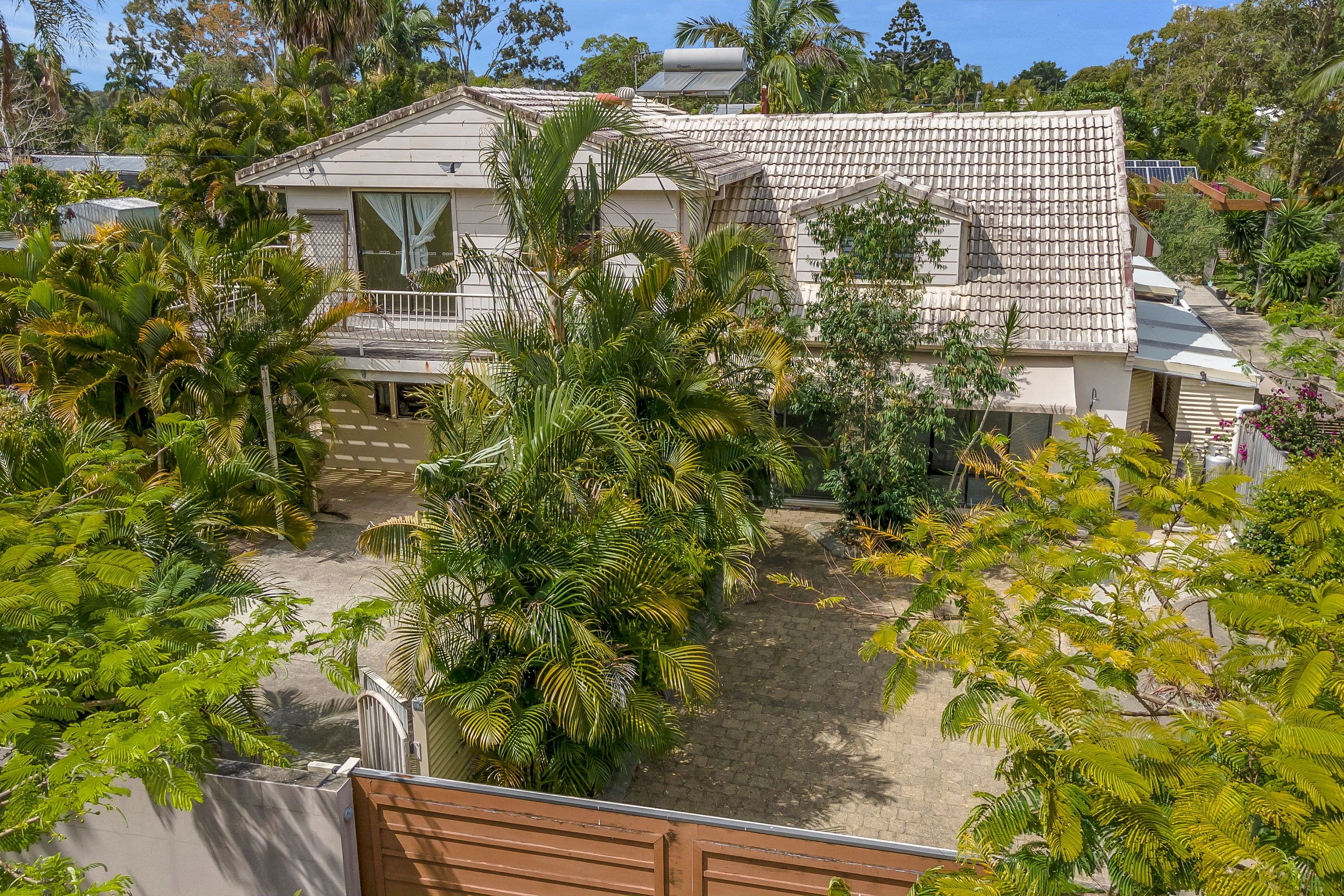 11 Poinciana Avenue, Tewantin QLD 4565, Tewantin - Thumbnail 3