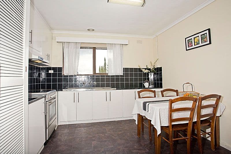 47 Middle Road, MARIBYRNONG VIC 3032, Maribyrnong - Thumbnail 2