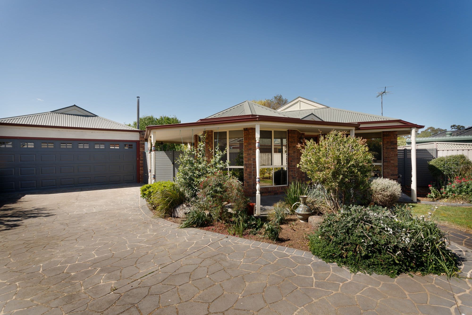 8 Fairway Close, Tatura VIC 3616, Tatura - Thumbnail 2