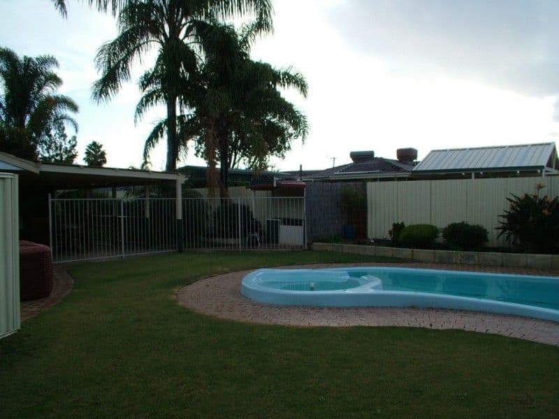 20 Kingsford Way, HUNTINGDALE WA 6110, Huntingdale - Thumbnail 5