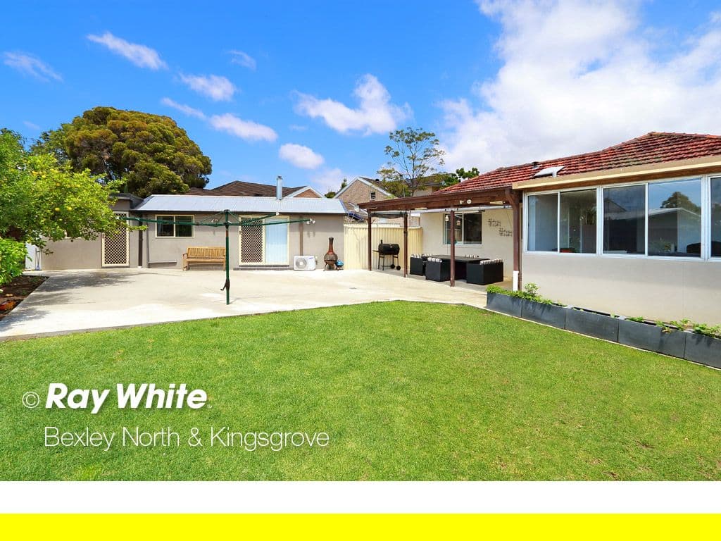 2 Gunyah Crescent, Roselands - Thumbnail 8