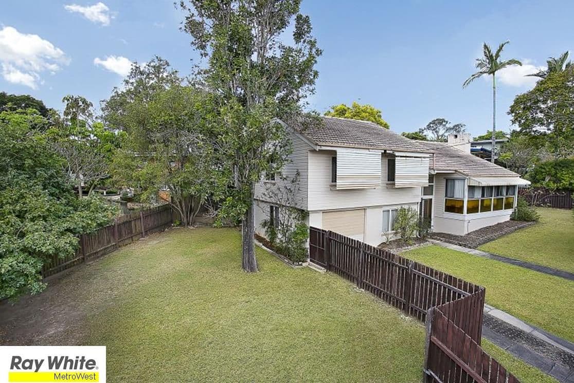 18 Wongabel Street, KENMORE QLD 4069, Kenmore - Image 1
