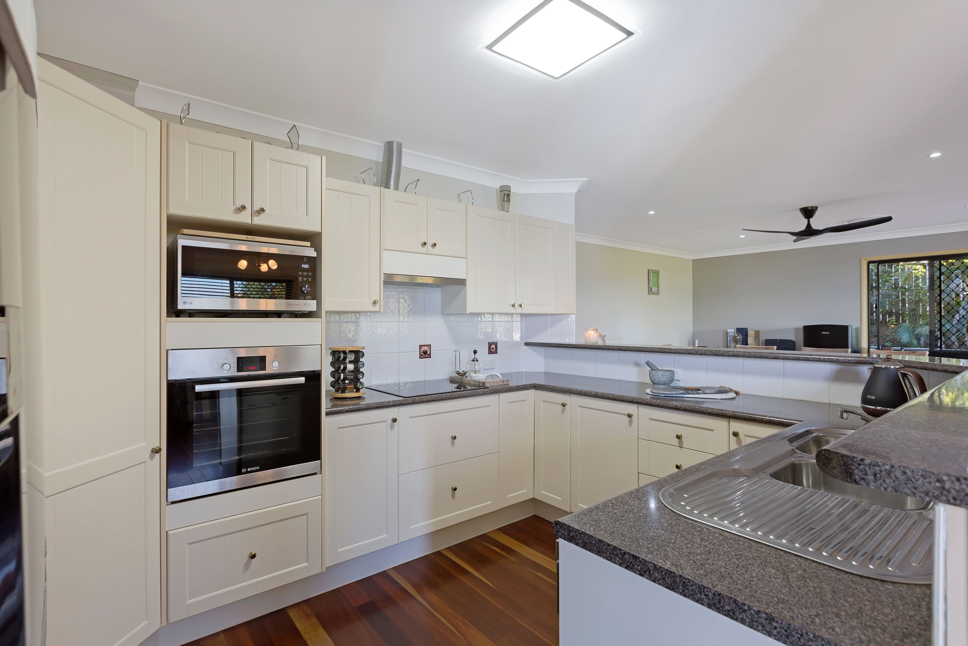 12 Sylvia Court, Eatons Hill QLD 4037, Eatons Hill - Thumbnail 5