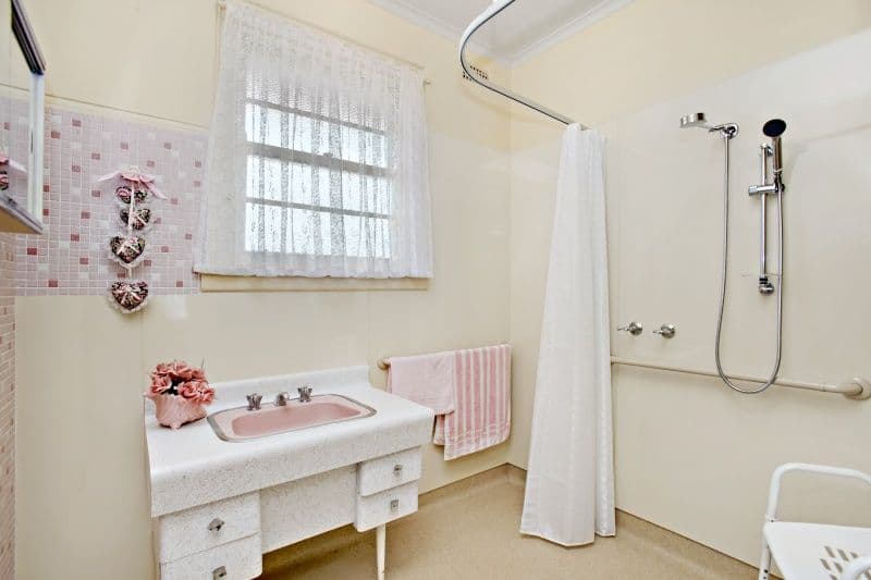 15 James Street, HEIDELBERG HEIGHTS VIC 3081, Heidelberg Heights - Thumbnail 5