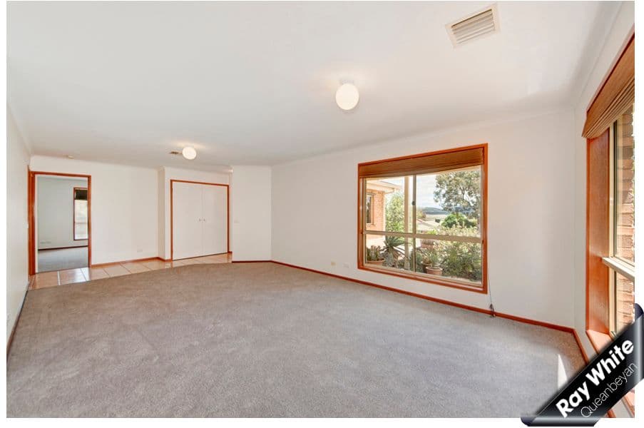 14 Carolyn Jackson Drive, JERRABOMBERRA NSW 2619, Jerrabomberra - Thumbnail 2