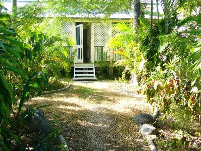 8 Harbourne Street, KOONGAL QLD 4701, Koongal - Image 1