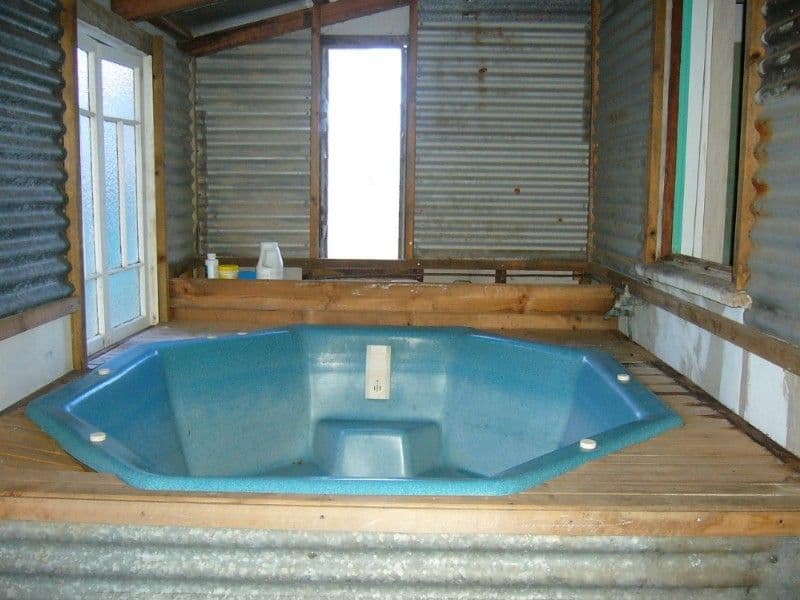 8 Harbourne Street, KOONGAL QLD 4701, Koongal - Thumbnail 5